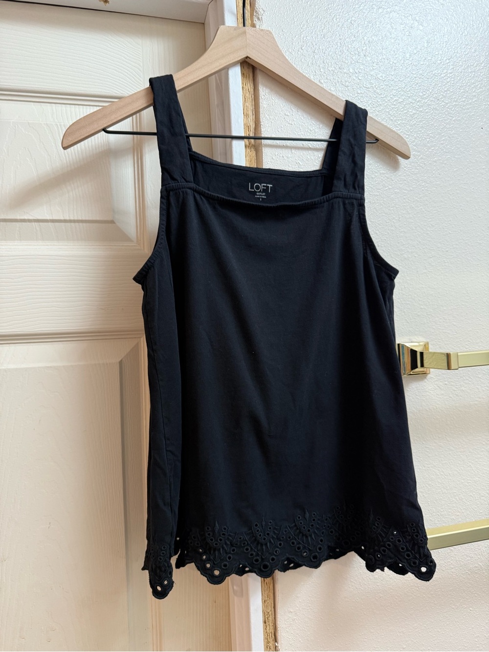 LOFT Black Eyelet-Hem Camisole Tank